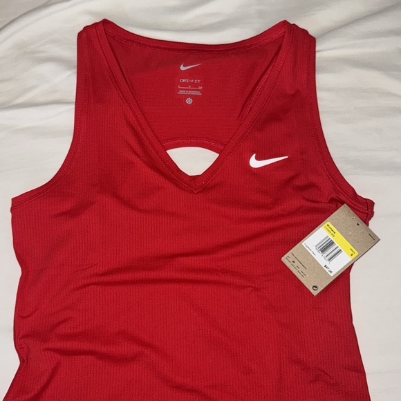 Red Nike Tank NWT - Picture 3 of 5